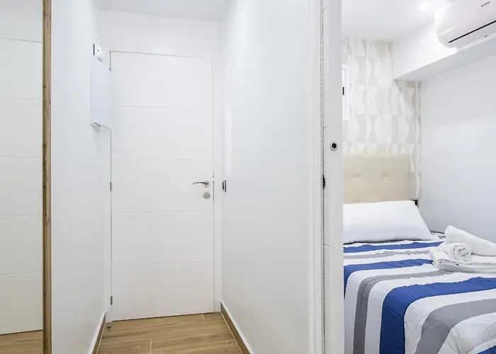 Albatros Deluxe 15-5 Levante Apartment *